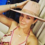 Alicia Machado Instagram - Un paseo a la luz de la luna 🌝 #miamibeach Mi sister in crime @laurabayonas