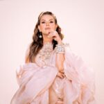Alicia Machado Instagram - Mis Alilovers ❤️ No tengo nada que ocultar, ni nada que perder ❤️ ¡Faltan 4 días para el gran estreno de #SecretosDeLasIndomables ❤️‍🔥 este jueves 17 de agosto 🙌🗓 en exclusiva en Canela.TV! 🔥 Recuerden que ustedes ❤️, las Indomables ❤️‍🔥 y yo ❤️ tenemos una cita para revelar los secretos 🤫 … Descarguen la app de Canela.TV y no se lo pierdan, ¡es gratis! @miracanelatv 🔥 #CanelaTV #SecretosDeLasIndomables #AliciaMachado #AmaraLaNegra #NinelConde #PatriciaManterola #Yuri #ZuleykaRivera #Secretos #Verano2023