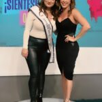 Alicia Machado Instagram - Hoy encuentro HISTÓRICO con #missnepal @jadedipika_ @missuniverse en @sientesequienpueda a las 12:50pm por @univision @univisionapp gracias 🤩 un bálsamo para mi corazón ❤️ y un honor conocerla !