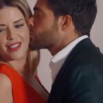 Alicia Machado Instagram - Esta noche capítulos de impacto ! Se acerca La boda 💒 a las 10 pm 🕙 9C #juegodementiras la #superseries @telemundo @telemundoseries Repost from @telemundoseries • Comenta si también tuviste sentimientos encontrados en esta sesión de fotos de la senadora 😳❤️ ¿Eres #TeamChuy o #TeamFrancisco? Prepárate para lo que sucederá MAÑANA JUEVES en #JuegoDeMentiras durante la boda del año, a las 10PM/9C por Telemundo. #JDM