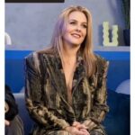 Alicia Silverstone Instagram – Sundance look number ☝🏻🤎✨ 

Outfit: @csiriano
Hair: @hollymillshair
Makeup: @cristinamclamb
Photo 1: EOH/Star Max/GC Images
Photo 2: Getty Images
Photo 3: IndieWire