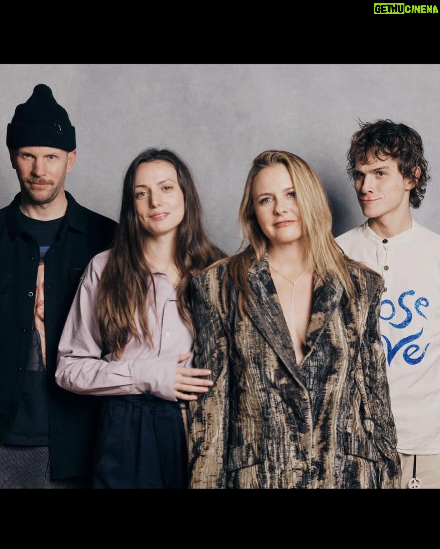 Alicia Silverstone Instagram - We brought the krazy to #Sundance this year! 😉 It was so great reuniting with some of the gang for the premiere of the new film we worked on. #KrazyHouse