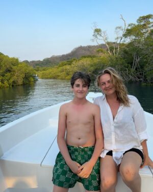 Alicia Silverstone Instagram - Still thinking about our bioluminescence boat trip experience… it was magical! 🛥️ Bear has decided he loves boats… and so does mama 😂🥰 We enjoyed the relaxing beautiful ride and then bopped around in the ocean bathtub for an hour while we watched the sun go down. Once it was dark we took the boat to the spot for the bioluminescence. It was so wonderful. I felt like a child watching my skin glow like magic. ❤️