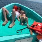 Alicia Silverstone Instagram – Waking up at 5AM to explore Osa Peninsula!? Yeah, I’d say it was worth it. 😍🥰 

@dolphinquestcostarica
@reymar9
@protravel.international
@landed.travel