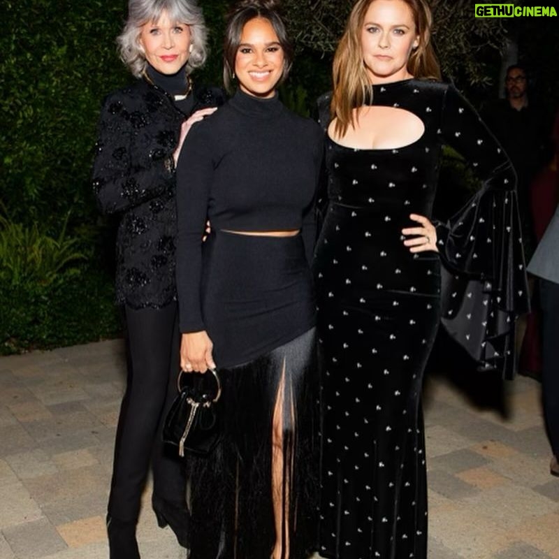 Alicia Silverstone Instagram - Saturday night at @BenjaminMillepied’s L.A. Dance Project Gala. ✨ It was a beautiful evening that raised money for grants that help cover the costs of programs, rehearsals, costumes, and so much more for inspiring dancers. The brilliant @JaneFonda introduced me to @mistyonpointe, an extraordinary dancer who was being honored that evening. As soon as I went home, I started watching clips of her dancing! Congrats to Benjamin and all of the dancers that performed, and my friend @LucindaLent, executive director of the company, and her team who made such a lovely evening. ❤️ @ladanceproject