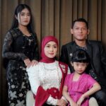 Alifa Lubis Instagram - Lots of love 🖤 - - Cake birthday by @garbinscake Ice cream by @paletaswey Photo by @mdv.photograph