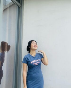 Alifa Lubis Instagram - Hidup kadang kidding padinding oi dinding pa dinding