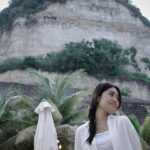 Alifa Lubis Instagram - Karena besok sudah mulai puasa mari saling memaafkan,karena klw saling sayang kayak nya aku doang kamu nya ga. bersyanda bersyanda🙏🏼