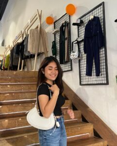 Alifa Lubis Instagram - Apa yaa