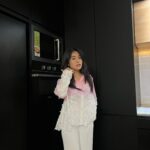 Alifa Lubis Instagram – Sulit di mengerti semoga jodoh mu aku @thv 🙏🏼