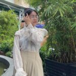 Alifa Lubis Instagram - Lagi nunggu chat dari kamu