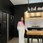 Alifa Lubis Instagram – Sulit di mengerti semoga jodoh mu aku @thv 🙏🏼