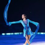 Alina Zagitova Instagram - Подошёл к концу наш тур «Magic on ice China Show» Больше спасибо всем зрителям, которые были с нами в эти дни 🙏Я была рада показать Вам свою новую программу! Отдельные слова благодарности хочется сказать за гостеприимство и тёплую встречу 🥰 Надеюсь, что ещё увидимся, спасибо за вашу любовь ❤️ 我们的 "冰上魔术中国秀" 巡演结束了 非常感谢这几天陪伴我们的所有观众 🙏 我很高兴能向你们展示我的新节目！ 特别感谢你们的盛情款待和热烈欢迎 🥰 希望能再见到你们，谢谢你们的厚爱 ❤️