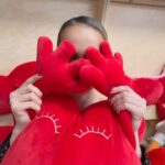 Alina Zagitova Instagram - Традиционно отмечаю 14 февраля на работе ❤️ Valentine’s Day🤗 А как вы отметили этот день?
