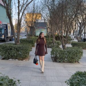 Alina Zagitova Instagram - Нихао Пекин🇨🇳

你好北京🇨🇳