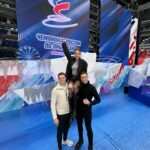 Alina Zagitova Instagram – Завтра начинается чемпионат России по прыжкам, а я не могу решить в какую команду я хочу больше😂⛸️
 А к кому пошли бы вы?🤔