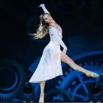Alina Zagitova Instagram - Вот и подошло к концу моё новогоднее шоу «Новогодняя история игрушек»!🥳 Хочу сказать большое спасибо всем, кто пришёл и стал частью этого события! Это безумно ценно и важно для меня🙏 Также хочу сказать слова благодарности всем причастным, команде, спортсменам, артистам и организаторам, без вас бы ничего не было❤️ Для меня это новый опыт и это очень волнительно🥺 Надеюсь, что это станет новогодней традицией и каждый Новый год я буду радовать вас новыми проектами🙌
