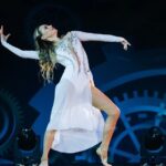 Alina Zagitova Instagram - Вот и подошло к концу моё новогоднее шоу «Новогодняя история игрушек»!🥳 Хочу сказать большое спасибо всем, кто пришёл и стал частью этого события! Это безумно ценно и важно для меня🙏 Также хочу сказать слова благодарности всем причастным, команде, спортсменам, артистам и организаторам, без вас бы ничего не было❤️ Для меня это новый опыт и это очень волнительно🥺 Надеюсь, что это станет новогодней традицией и каждый Новый год я буду радовать вас новыми проектами🙌