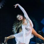Alina Zagitova Instagram - Вот и подошло к концу моё новогоднее шоу «Новогодняя история игрушек»!🥳 Хочу сказать большое спасибо всем, кто пришёл и стал частью этого события! Это безумно ценно и важно для меня🙏 Также хочу сказать слова благодарности всем причастным, команде, спортсменам, артистам и организаторам, без вас бы ничего не было❤️ Для меня это новый опыт и это очень волнительно🥺 Надеюсь, что это станет новогодней традицией и каждый Новый год я буду радовать вас новыми проектами🙌