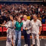 Aline Campos Instagram - Mais uma pré estreia de FÉRIAS TROCADAS, dessa vez em Fortaleza!!💜🩷 Êê lugar bom, com pessoas legais!! 1 de Maio nos CINEMAS!!🍿🎥 Esse filme ta uma coisa de delicioso, sério!!! To apaixonada! Vontade de assistir todos os dias!!!🙏🏾 Muito orgulho em fazer parte!!