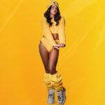 Alinne Rosa Instagram - avisa que a piu-piu está solta! ela te cativa? 🤣 hj não tem para o frajola! #MicaretaDoAmor vai ser divertido e gostoso! 💛💛 #alinnerosa Stylist @luisazevedoo Look @izaacoliver Beleza @eunataliedecarvalho Foto @romariocarva