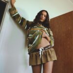 Alisha Boe Instagram - @behindtheblinds 🔪 Interview by @meelanash Photography by @martinkeenan Fashion @martiarcucci and @miumiu EIC @badmickey Casting by @imagemachine_cs Production by Neighbors Creative Agency @neighborsbrooklyn Hair by @naivashaintl at The Wall Group @thewallgroup Make-Up by @shaynagold at The Wall Group @thewallgroup Photographer’s assistant @malloryfraughton Stylist’s assistant @flortraversaro