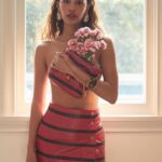 Alisha Boe Instagram - Love my scandis sm!! very grateful to be on the @voguescandinavia digital cover 🫶🏽🫶🏽🫶🏽 Photographer: @colienarentmeester Words: @claremcy Stylists: @andamasha Makeup Artist: @amychinbeauty Hair Stylist: @ericka_verrett Set Designer: @kimficaro Production: @mollymurrayprods
