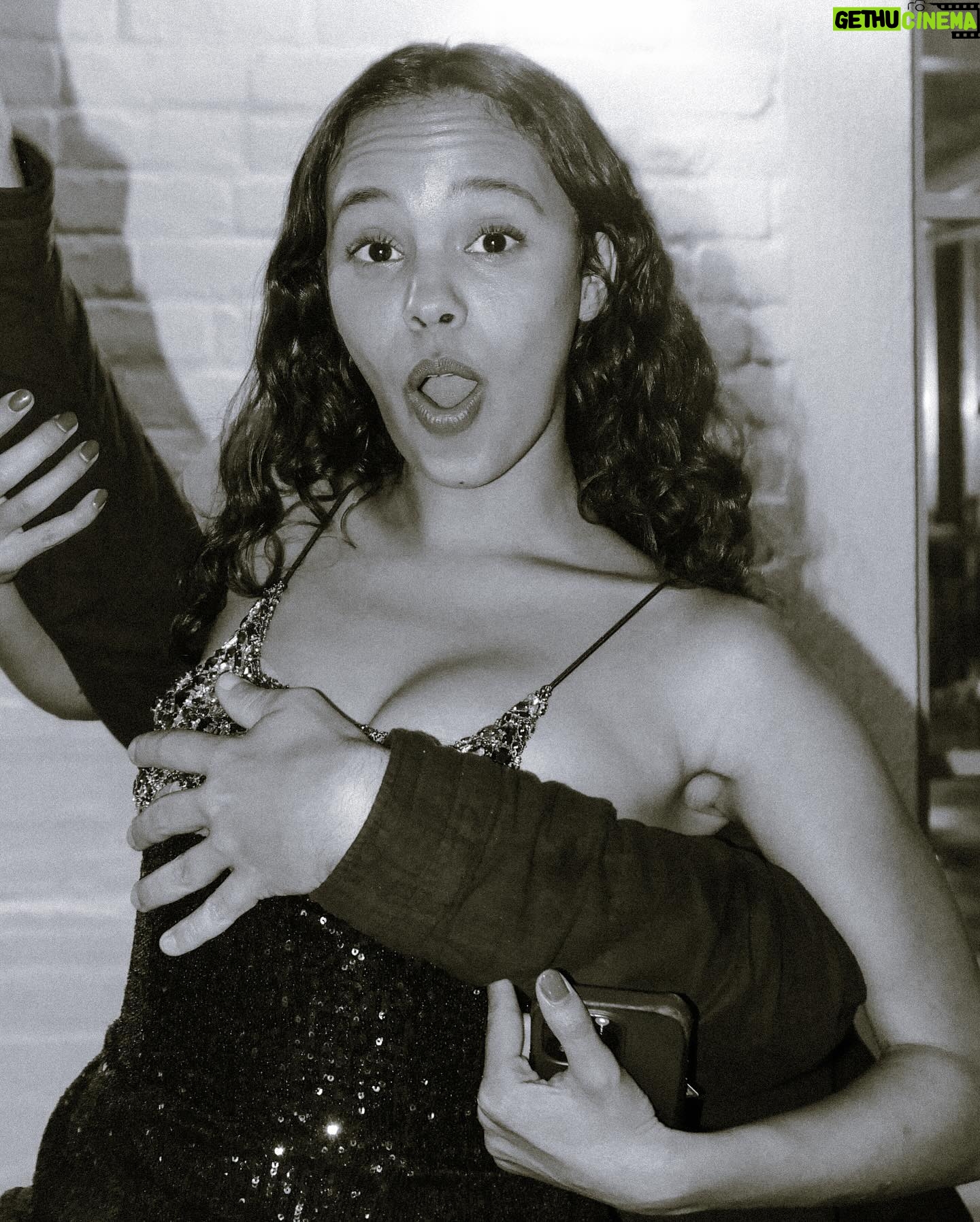 Alisha Boe - 213.6K Likes - Patrick star boobies 📸@japajew
