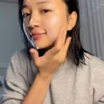 Alisha Rai Instagram - Staying home at my own space and solitude, spending time with my parents, chilling all day with hydrated bare skin is my favorite thing to do in this entire world 🥹, you feel me? 🥹