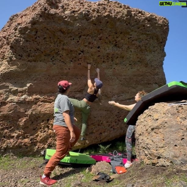 Alisha Wainwright Instagram - First time climbing outdoors left my fingers raw and heart happy