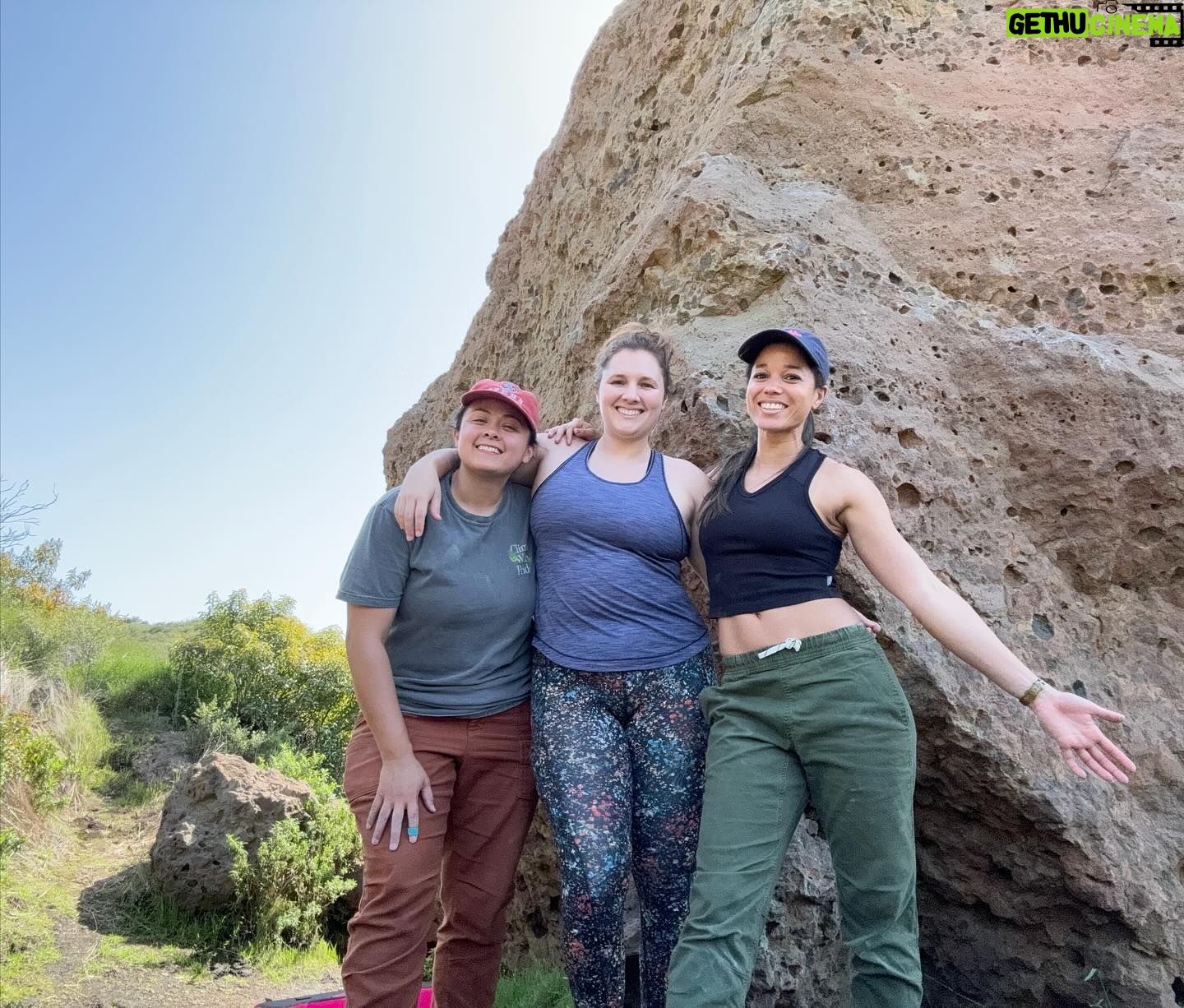Alisha Wainwright Instagram - First time climbing outdoors left my fingers raw and heart happy