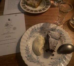 Alisha Wainwright Instagram - London for work (hint: it’s science related) and cake