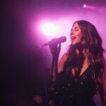 Alison Brie Instagram - Wow wow wow…huge thanks to everyone who came out to @lodgeroom this weekend to see our show!! What an incredible crowd! What an incredible night!! We love you @jhull, @danny.erker & all of @jonesstreetstation ❤️ Love my partner in silly @danielpudi ❤️ And thank you to @catielaffoon for these incredible pics!! ⚡️⚡️As ever, love my GIRLS @fifers3000 @officialjguill 😘