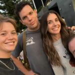 Alison Brie Instagram - 💥DELANEY💥SIBS💥4💥LYFE💥 #applesneverfall streaming now on @peacock !!