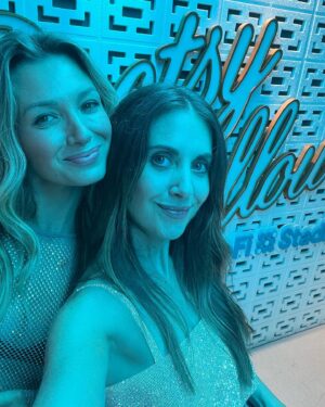 Alison Brie Instagram - 🪩Girl’s Night 🪩