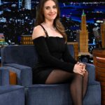 Alison Brie Instagram - @alisonbrie is here to talk @primevideo’s #SomebodyIUsedToKnow! #FallonTonight 📷 @toddowyoung
