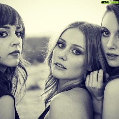 Alison Brie Instagram - One month til these babies (now grown ups!) take the stage @lodgeroom for THE GIRLS & @jonesstreetstation reunion show!! Have you gotten your tix yet?? *link in my bio!