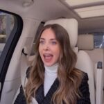 Alison Brie Instagram - I love reminiscing with old friends… new episodes of #CarpoolKaraoke are streaming now on @appletv 💗
