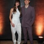 Alison Brie Instagram - 🔥🍎out here talking all things Apples🍎🔥 #applesneverfall