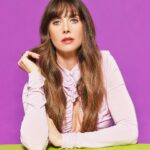 Alison Brie Instagram - Apples apples everywhere… What a treat to be included in the LOS ANGELES MAGAZINE @lamag March “LA Women” issue! #applesneverfall drops March 14th on @peacock Photographed by Irvin Rivera @graphicsmetropolis Creative Direction by Ada Guerin @guerin_ad Styled by Erin Walsh @erinwalshstyle Hair by Clariss Rubenstein @clarissanya Makeup by Molly Greenwald @mollygreenwald