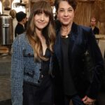 Alison Brie Instagram - Always a pleasure to spend time with my Apples fam. ❤️ you @melaniemarnich !! And cheers to the 2024 #FYC season with Universal Studio Group! #FYCUSG #ApplesNeverFall 📷: @j2pix, @nbcuniversal