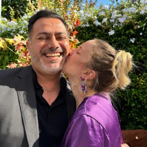 Alison Mandel Instagram - Ayer fue un hermoso día 🩷💜🩷 oye @pedroruminot te amo 🥰 
Felicidades bonitos 🌟 
@malyjorquiera 👰‍♀️ 💕 
@wenafreire 💝
@bestiadelcampo 
@fabriziocopano 
@pameleiva