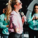 Alison Mandel Instagram - Lista la prueba de sonido 🥰🤩🩷 Vamos con todo 💪🏻 Nos vemos en la noche Estoy feliz, muy emocionada y tan agradecida de ustedes 😌 🤩 🙏🏻 📸 @estricolor