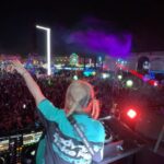 Alison Wonderland Instagram - Surprise techno set at edc last night. Tweeted about it that morning and look how many of you turned up holy hell. I have adopted all of you and I’m now your daddy. If you like this post it becomes official