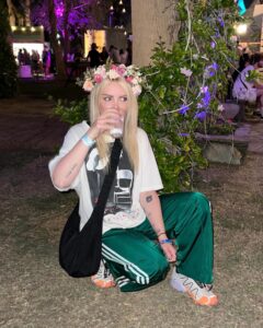 Alison Wonderland Instagram - At coachella in my tumblr flower crown waiting for my queen Lana . Call me LANA DEL RAVE. Hope everyone has a nice night 🍄 #coachella #lanadelrey