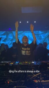 Alison Wonderland Instagram - my happy place #dj #rave #dnb