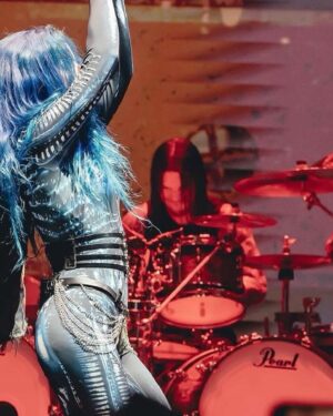 Alissa White-Gluz Instagram - Thank you, China, for a great couple of weeks!

Taipei - you’re next!

Thank you to @henryanbo for the nice words and photos 🤘