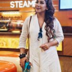Alivia Sarkar Instagram – Abar Awronne Din Raatri dekhe, ami eta niye chinta- e pore gelam je ke better .. Manush Alivia, naki obhinetri.. ! β€οΈTui janish toh tui amar hridoy- er ekta tukro ! Toke khuuuuuub bhalobashi π€ So …. so…. proud of you ! Tor pashe boshe boro screen – e toke dyakha.. this was so beautiful ! I’m really happy …tui aaro onek darun darun kaaj kor ! π«π
Abar Awronne Dinn Raatri is running in theatres ! Please grab your tickets NOW !
.
.
.
.
.
.
#abarawronnedinratri #runningintheatres #newmovie #grabyourticketsnow #bengalimovie #soproudofyou #lotsoflove #sohappyforyou #happysoul #instapost #potd #collabpost #instaaudio #chandreyeeghosh #official_chandreyee_ghosh