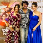 Alivia Sarkar Instagram – Ladies & Gentleman ❤️🤜🏻🤛🏻

@reel2alivia @mukhopadhyayrupsha 

Don’t forget to watch #AbarAwronneDinRatri at your nearest theatres 

📸 : @debapriyaghoshgoswami 

#photooftheday #moviepremiere #instadaily