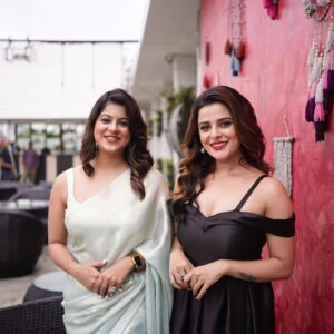 Alivia Sarkar Instagram - মুক্তি পেল পরিচালক সুমন মৈত্র নতুন ছবি আবার অরণ্যে দিনরাত্রির পোস্টার ও ট্রেলার। অভিনয়ে পায়েল সরকার, রূপসা মুখার্জী, অলিভিয়া সরকার ও যুক্তা রক্ষিত।